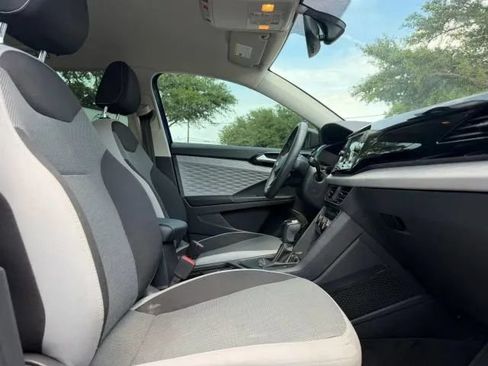 Used 2023 Volkswagen Taos S FWD image 28