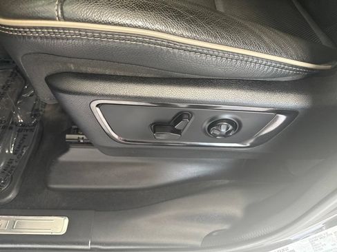 Used 2023 RAM 1500 Limited w/ Body Color Bumper Group AWD/4WD image 18