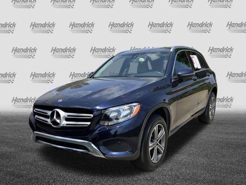 Used 2019 Mercedes-Benz GLC 300 image 5