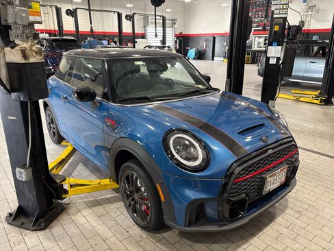 Used 2023 MINI Cooper John Cooper Works w/ Driver Assistance Package FWD image 14