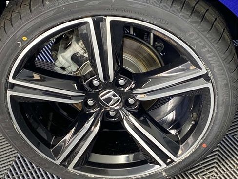 Used 2023 Honda Accord Sport image 28