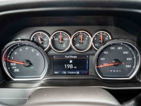 Used 2020 Chevrolet Silverado 1500 RST w/ Texas Edition AWD/4WD image 17