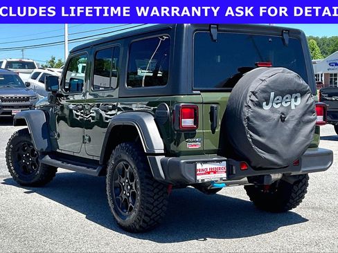 Used 2023 Jeep Wrangler Unlimited AWD/4WD image 9