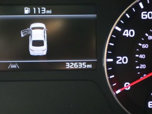 Used 2023 Kia Forte GT-Line w/ GT-Line Technology Package FWD image 39