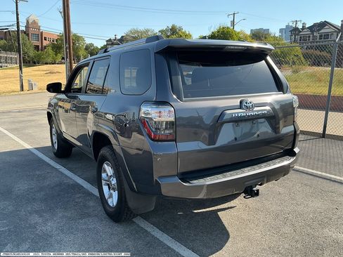 Used 2021 Toyota 4Runner SR5 RWD image 4