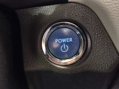 Used 2019 Toyota RAV4 XLE w/ Convenience Package AWD/4WD image 38