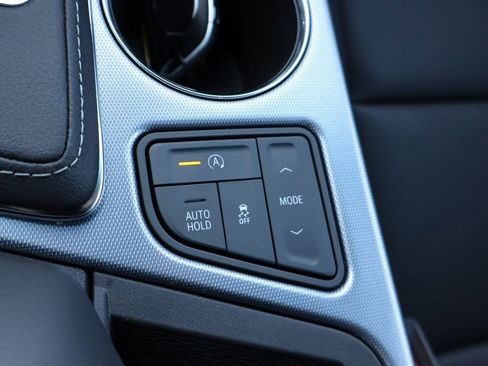 Used 2025 Cadillac CT4 Premium Luxury image 24