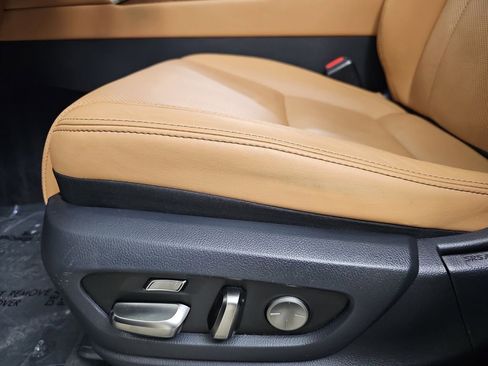 Certified 2022 Lexus LX 600 4WD w/ Appearance Package image 32