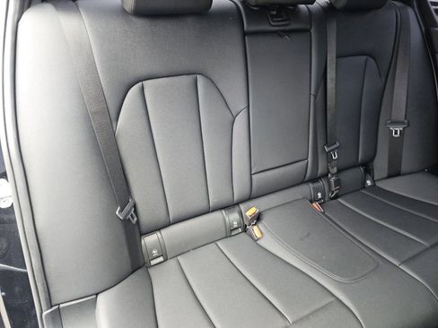 Used 2020 BMW 330i xDrive Sedan w/ Convenience Package image 29