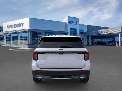 New 2026 Ford Explorer Active image 5