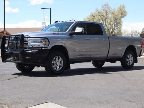 Used 2020 RAM 3500 Laramie AWD/4WD image 11