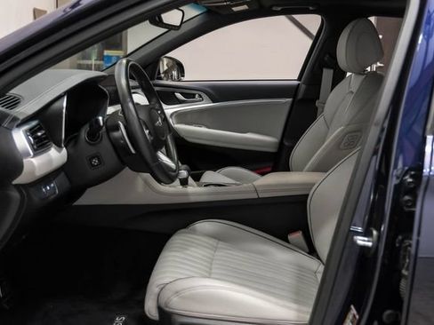 Used 2023 Genesis G70 3.3T w/ Sport Advanced Package RWD image 4