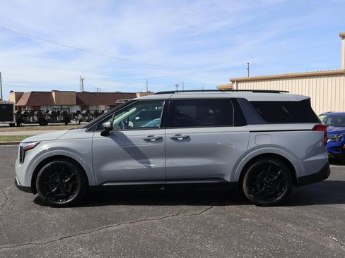 New 2026 Kia Carnival SX image 4