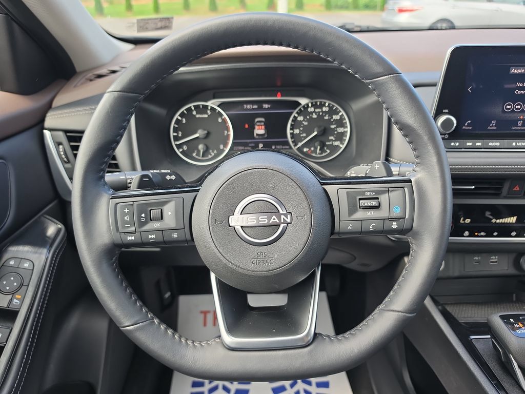 Used 2023 Nissan Rogue SV w/ SV Premium B Package AWD/4WD image 21
