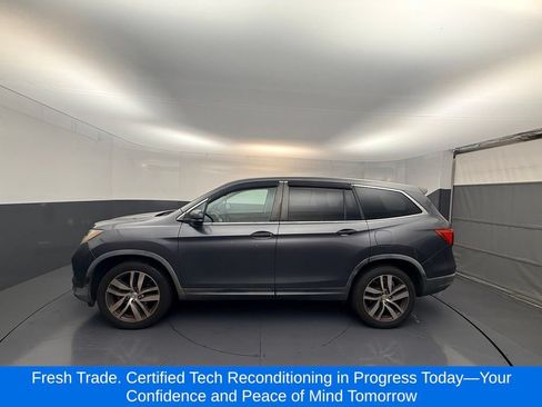 Used 2016 Honda Pilot LX image 2