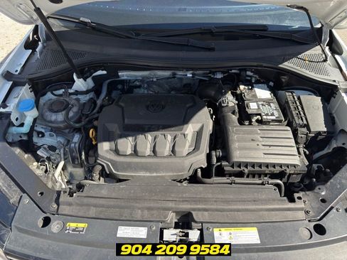 Used 2021 Volkswagen Tiguan SE FWD image 44