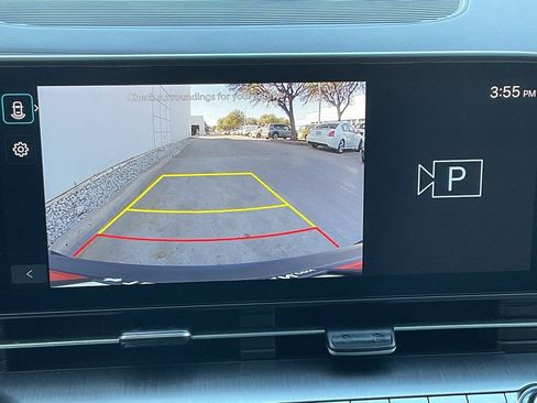 Used 2025 Hyundai Kona SEL image 30