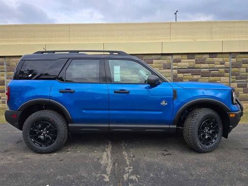 New 2026 Ford Bronco Sport Outer Banks w/ Sasquatch Outer Banks Package AWD/4WD image 2