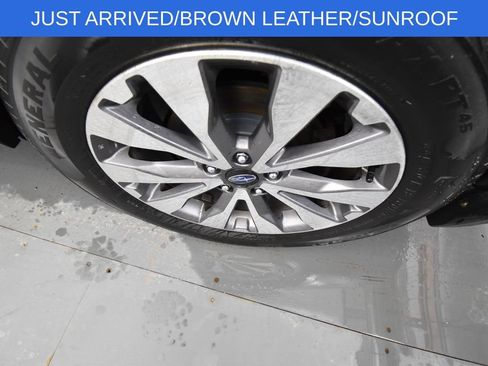 Used 2019 Subaru Outback 3.6R Touring w/ Popular Package #3A image 9