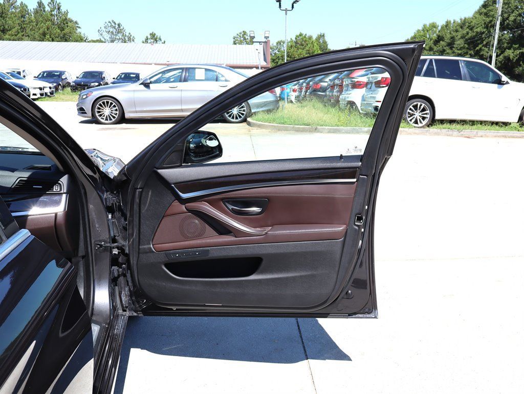 Used 2016 BMW 535d Sedan RWD image 37