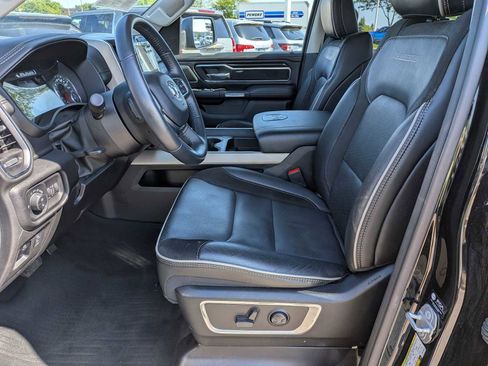 Used 2022 RAM 1500 Laramie AWD/4WD image 14
