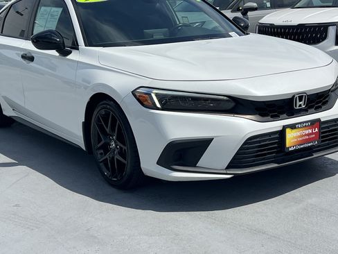 Used 2022 Honda Civic Sport image 11