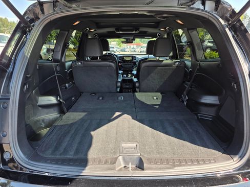 Used 2021 Honda Pilot Black Edition image 25