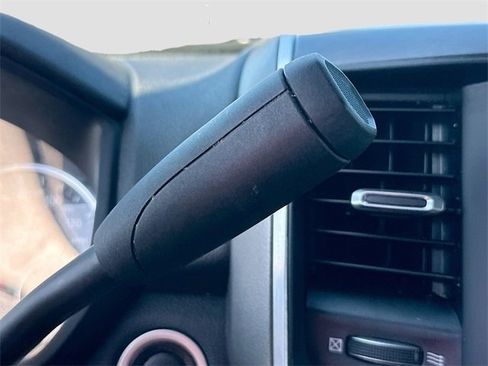 Used 2024 RAM 2500 Big Horn image 16