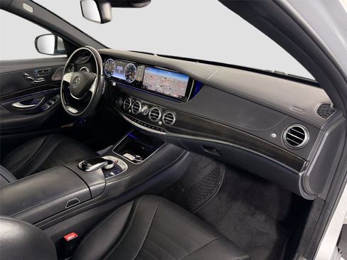 Used 2015 Mercedes-Benz S 550 Sedan image 31