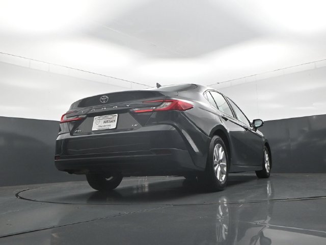 Used 2025 Toyota Camry LE FWD image 37