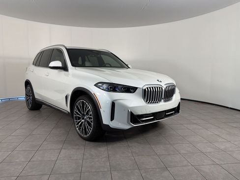 New 2026 BMW X5 xDrive40i w/ Climate Comfort Package AWD/4WD image 7