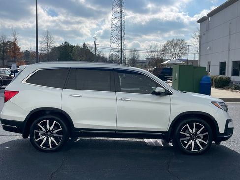 Certified 2022 Honda Pilot Touring image 7