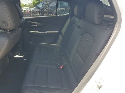 Used 2024 Buick Envista Avenir FWD image 19