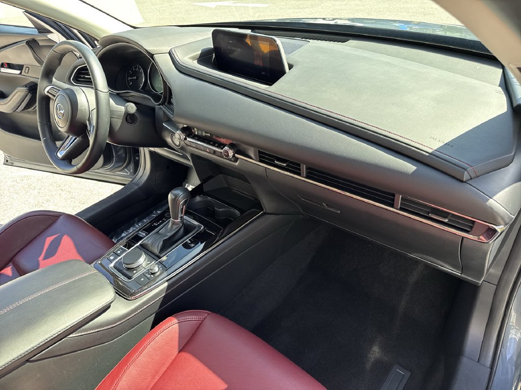 Used 2025 MAZDA CX-30 AWD 2.5 S w/ Preferred Package image 32