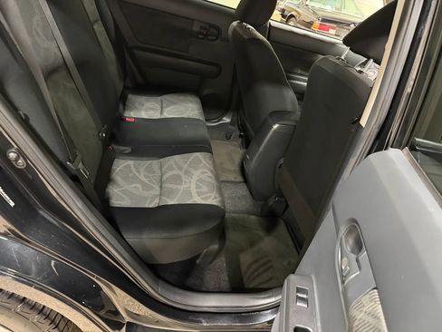 Used 2015 Scion xB FWD image 34