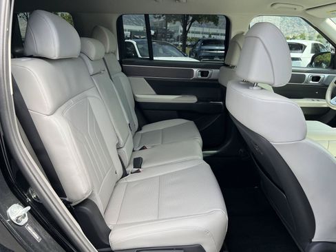 Certified 2024 Hyundai Santa Fe SEL AWD/4WD image 25