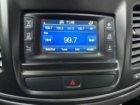 Used 2016 Chrysler 200 Limited image 22