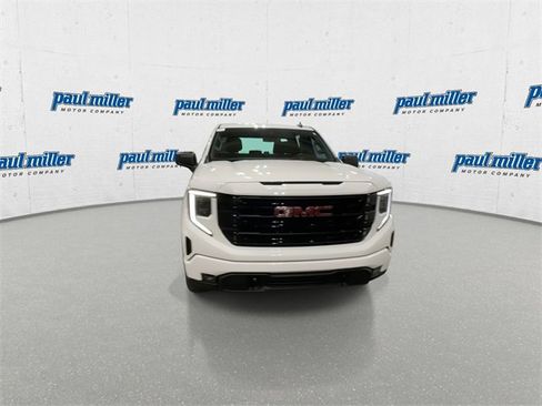 Used 2024 GMC Sierra 1500 Elevation image 3
