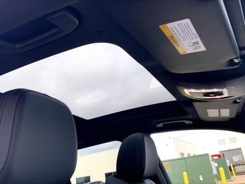 Certified 2025 Mercedes-Benz GLE 350 4MATIC image 13