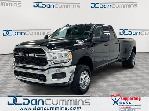 Used 2024 RAM 3500 Tradesman w/ Chrome Appearance Group image 1