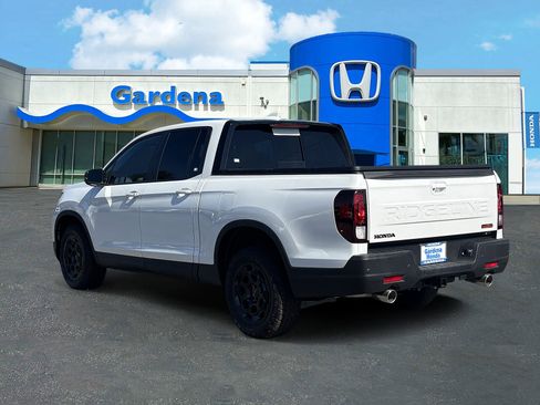 New 2026 Honda Ridgeline TrailSport image 4