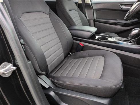 Used 2017 Ford Edge SE AWD/4WD image 20