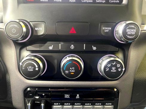 Used 2019 RAM 3500 Big Horn image 11