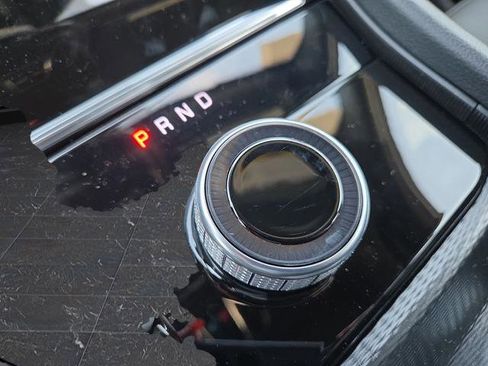 New 2025 Jeep Grand Cherokee L Limited w/ Luxury Tech Group II image 23