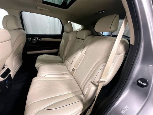 Used 2024 Genesis GV80 2.5T w/ Advanced Package image 15