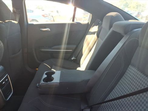 Used 2023 Dodge Charger SXT image 10