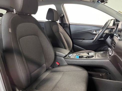 Used 2023 Hyundai Kona SE FWD image 10