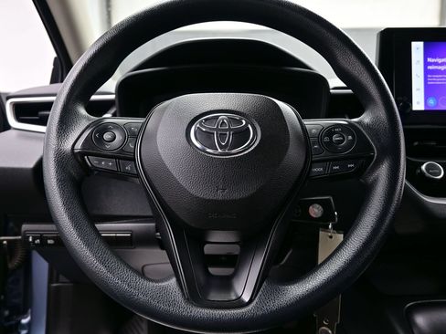 Used 2023 Toyota Corolla LE FWD image 21
