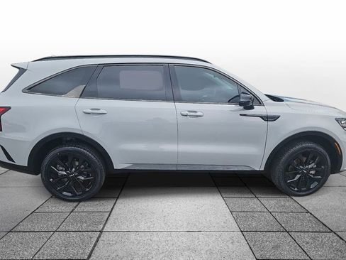 Used 2023 Kia Sorento SX AWD/4WD image 4