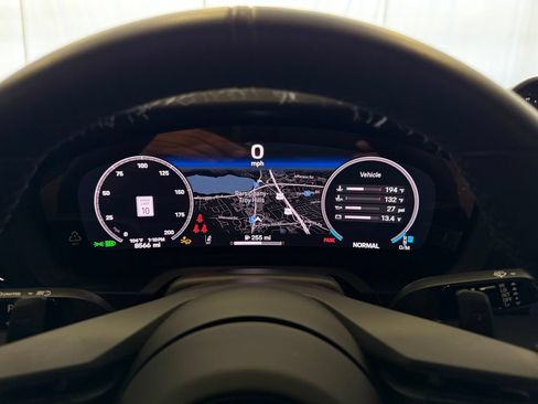 Certified 2025 Porsche 911 Carrera RWD image 20